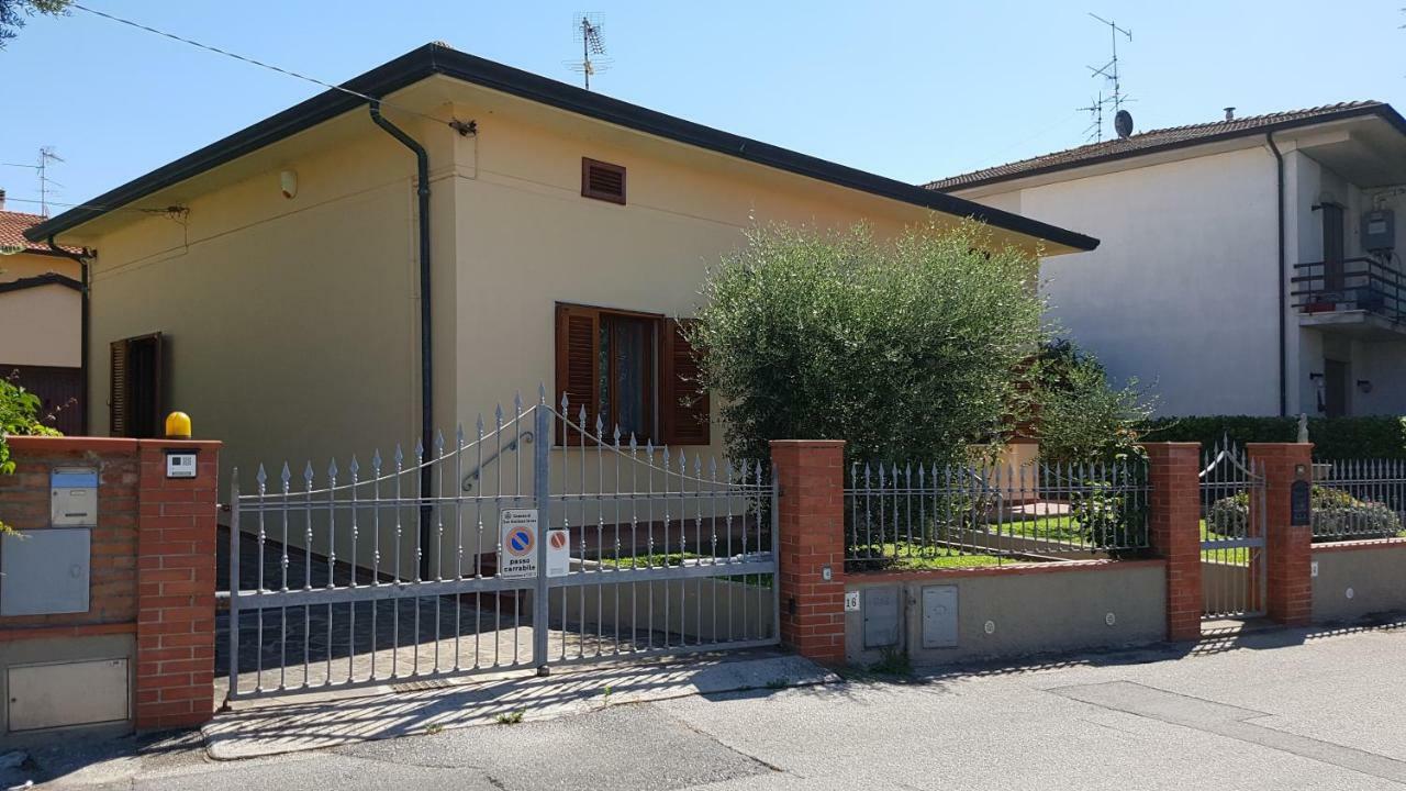 Villa Casa Magnolia Arena Metato Exterior foto